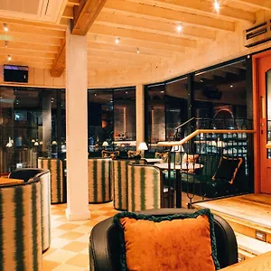 Hotel Bullitt